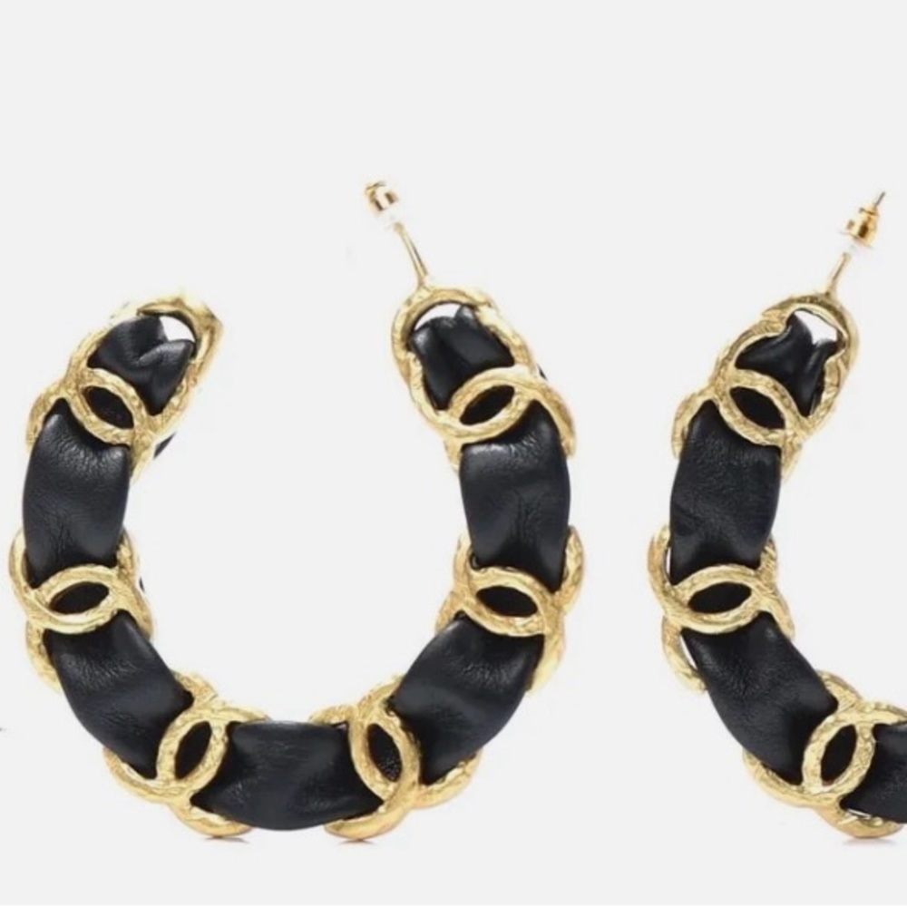CHANEL Lambskin CC Chain Hoop Earrings Gold Black. Like new
